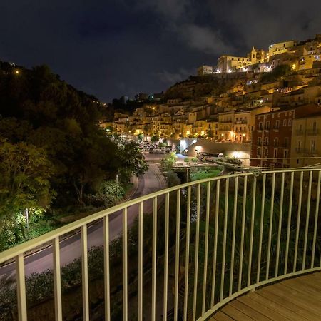 Ibla Rosso Lacca Appartement Ragusa Buitenkant foto