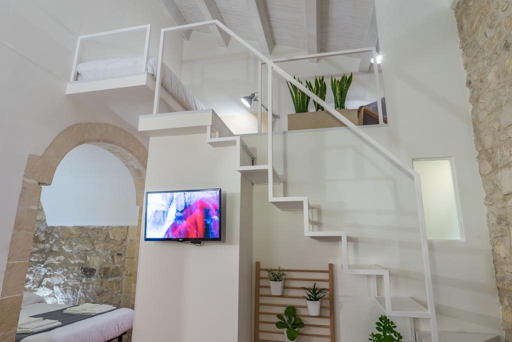 Ibla Rosso Lacca Appartement Ragusa Buitenkant foto