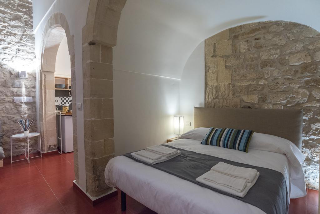 Ibla Rosso Lacca Appartement Ragusa Buitenkant foto